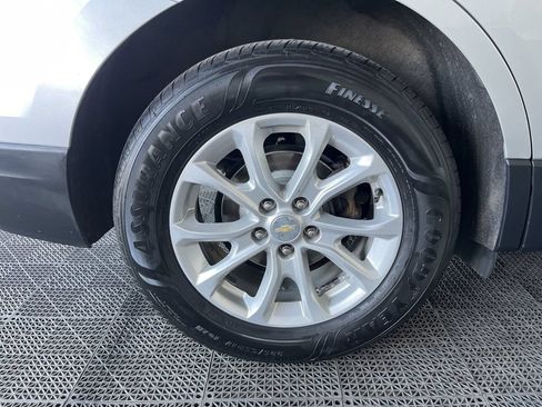 Used 2019 Chevrolet Equinox LS FWD image 24