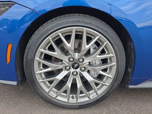 Used 2024 Ford Mustang GT Premium image 9