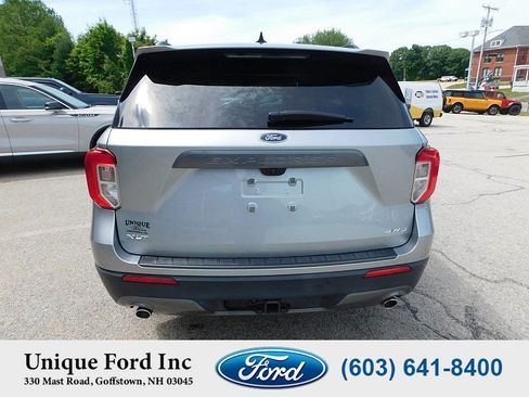 Used 2023 Ford Explorer XLT w/ Equipment Group 202A AWD/4WD image 7