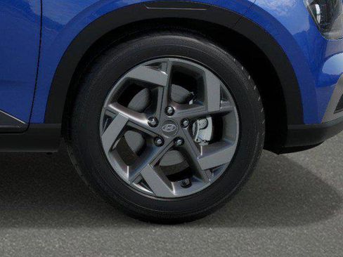 New 2025 Hyundai Venue SEL image 8