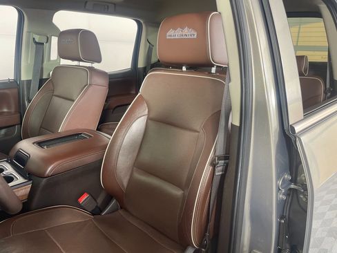 Used 2017 Chevrolet Silverado 1500 High Country image 22
