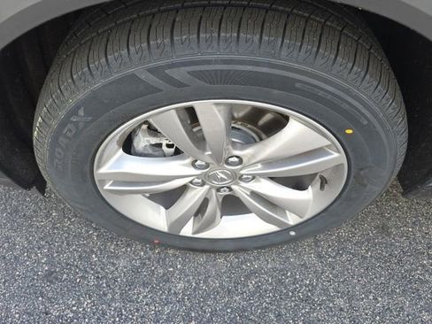 Used 2024 Acura MDX SH-AWD image 28