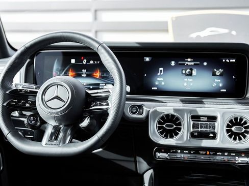 Used 2025 Mercedes-Benz G 63 AMG 4MATIC image 53