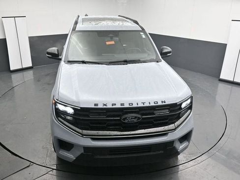 New 2026 Ford Expedition Platinum w/ Stealth Performance Package image 16