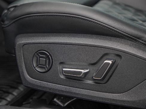 Certified 2022 Audi S6 Premium Plus image 24