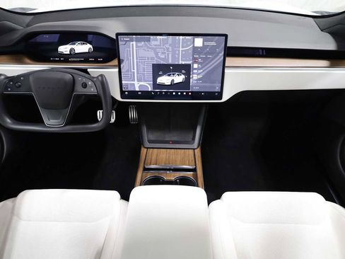 Used 2023 Tesla Model S image 23