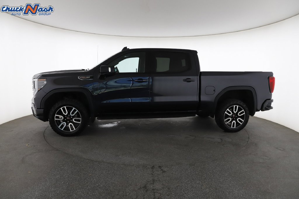 Used 2024 GMC Sierra 1500 AT4 w/ Technology Package AWD/4WD image 7