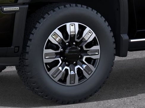 New 2026 GMC Sierra 3500 Denali w/ Denali Reserve Package AWD/4WD image 9