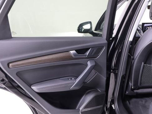 Certified 2023 Audi Q5 2.0T Premium Plus w/ Premium Plus Package image 22