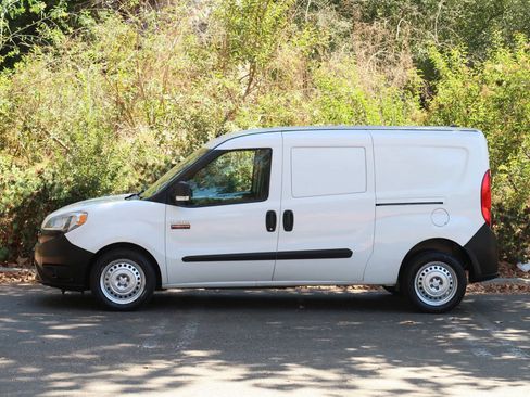 Used 2016 RAM ProMaster City Tradesman FWD image 5