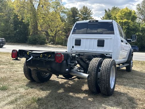 New 2026 RAM 5500 Tradesman AWD/4WD image 15