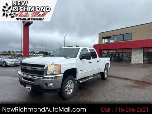 Used 2011 Chevrolet Silverado 2500 LT w/ Interior Plus Package AWD/4WD image 1