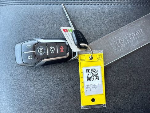 Used 2015 Ford Edge SEL w/ Equipment Group 201A AWD/4WD image 39