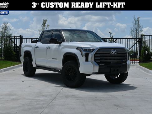 Used 2024 Toyota Tundra Limited AWD/4WD image 2