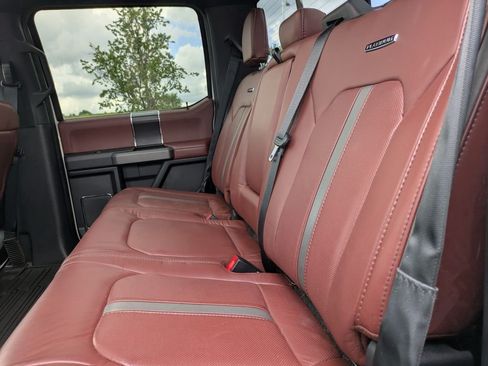 Used 2019 Ford F150 Platinum w/ Equipment Group 701A Luxury AWD/4WD image 14