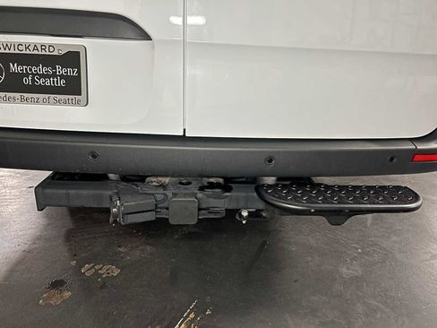 Used 2025 Mercedes-Benz Sprinter 2500 image 16