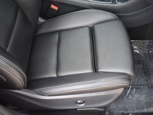 Used 2019 Mercedes-Benz CLA 250 4MATIC image 45