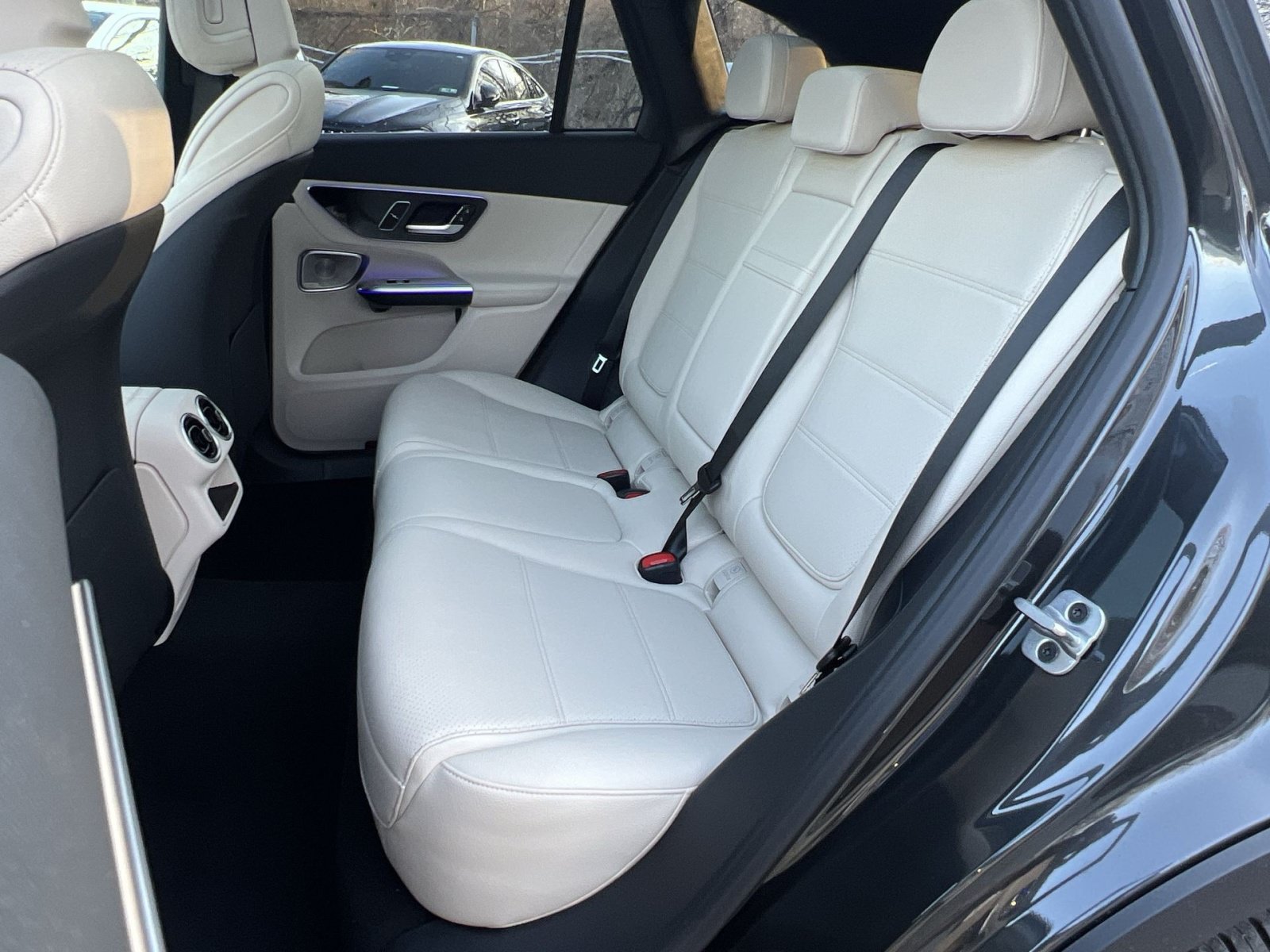 Certified 2026 Mercedes-Benz GLC 300 4MATIC image 23