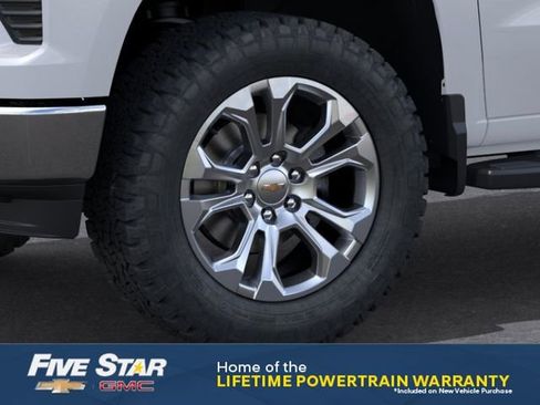 New 2026 Chevrolet Silverado 1500 LTZ w/ LTZ Premium Package AWD/4WD image 9