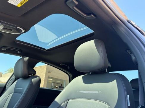 Used 2024 Hyundai Ioniq 6 Limited image 15