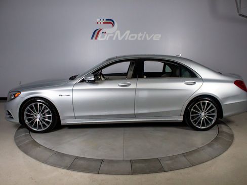 Used 2015 Mercedes-Benz S 550 4MATIC Sedan image 4