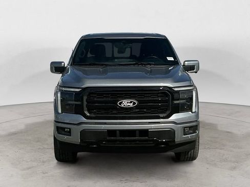 Used 2025 Ford F150 Lariat AWD/4WD image 8