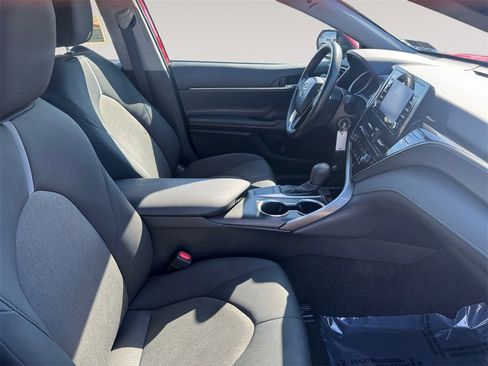 Used 2024 Toyota Camry LE image 15