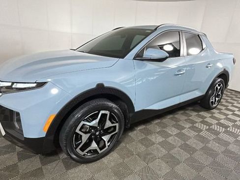 Used 2022 Hyundai Santa Cruz Limited AWD/4WD image 7
