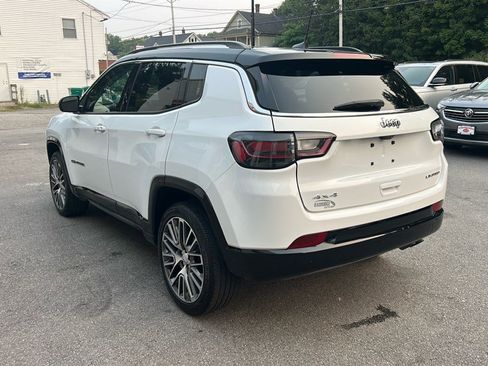 Used 2022 Jeep Compass Limited w/ Elite Group image 5