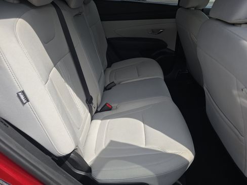 Used 2025 Hyundai Tucson SEL FWD image 29