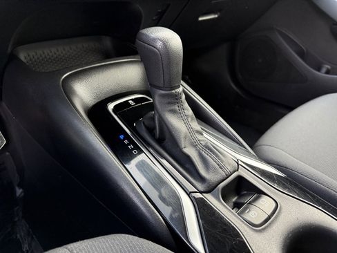Used 2022 Toyota Corolla LE image 24