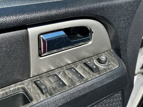 Used 2017 Ford Expedition Limited w/ Equipment Group 301A image 14