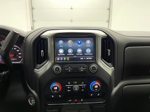 Used 2022 Chevrolet Silverado 2500 LT w/ Convenience Package RWD image 24