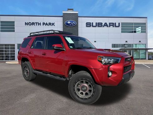 Used 2019 Toyota 4Runner TRD Off-Road Premium image 1