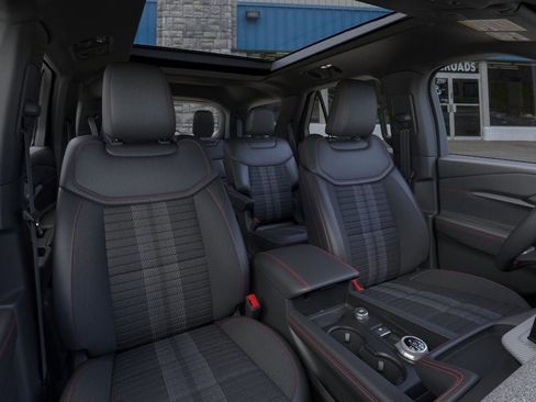 New 2026 Ford Explorer ST-Line image 10