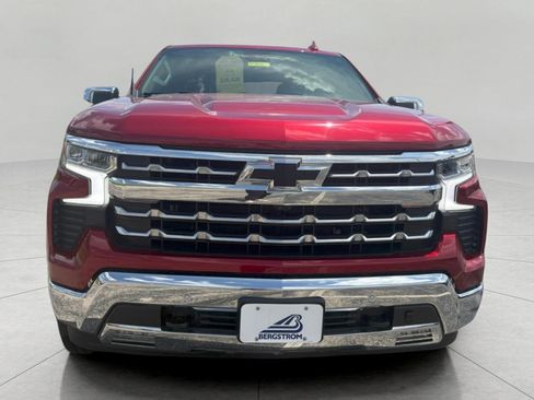 Used 2023 Chevrolet Silverado 1500 LTZ AWD/4WD image 3