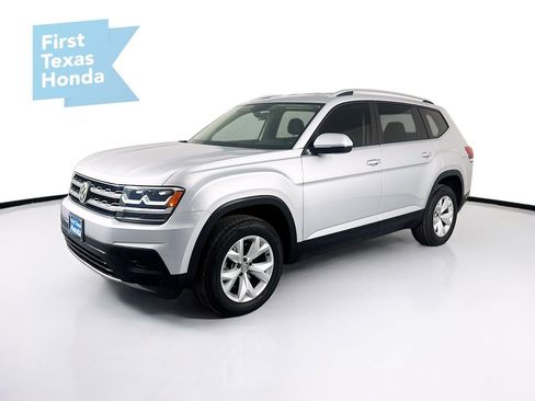 Used 2019 Volkswagen Atlas S image 3