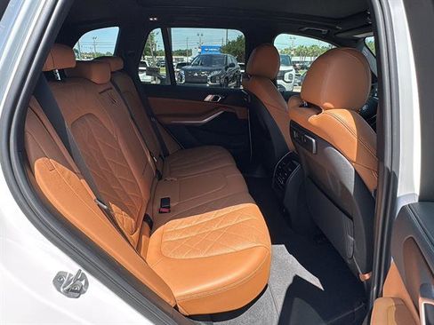 Used 2023 BMW X5 xDrive45e AWD/4WD image 18