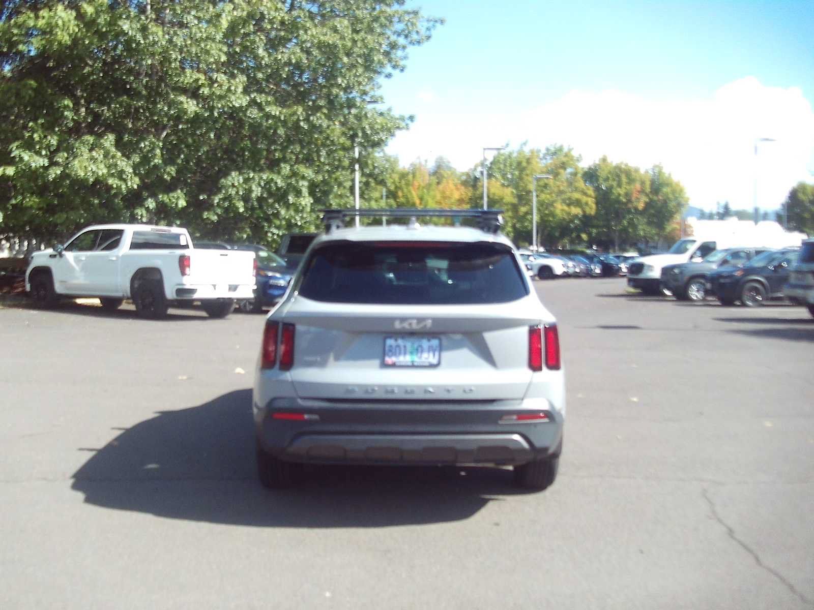 Used 2022 Kia Sorento S AWD/4WD image 4