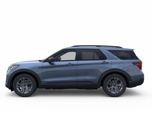 New 2026 Ford Explorer Active w/ Active Comfort Package AWD/4WD image 4