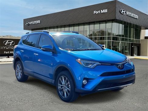 Used 2018 Toyota RAV4 Limited image 1