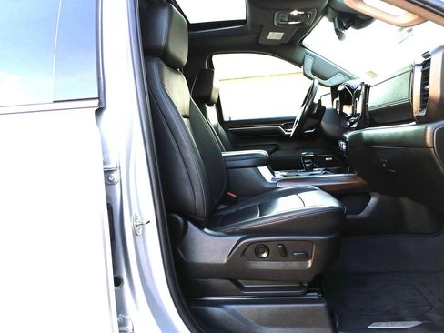 Used 2022 GMC Sierra 1500 SLT w/ SLT Premium Plus Package image 29