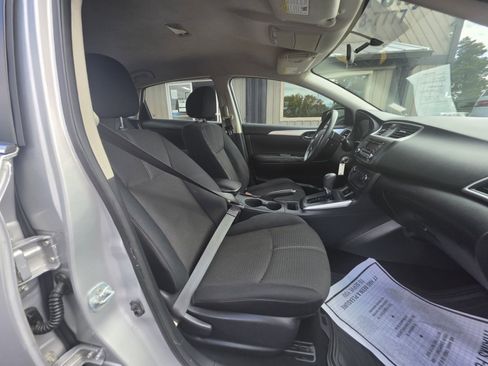 Used 2016 Nissan Sentra S FWD image 14
