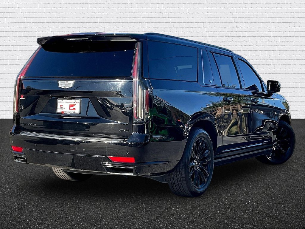 Used 2022 Cadillac Escalade ESV Sport w/ Touring Package AWD/4WD image 6