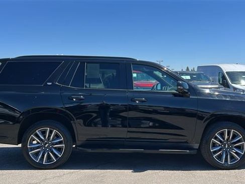 Used 2023 Cadillac Escalade Sport AWD/4WD image 2
