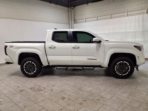 New 2026 Toyota Tacoma TRD Sport AWD/4WD image 10