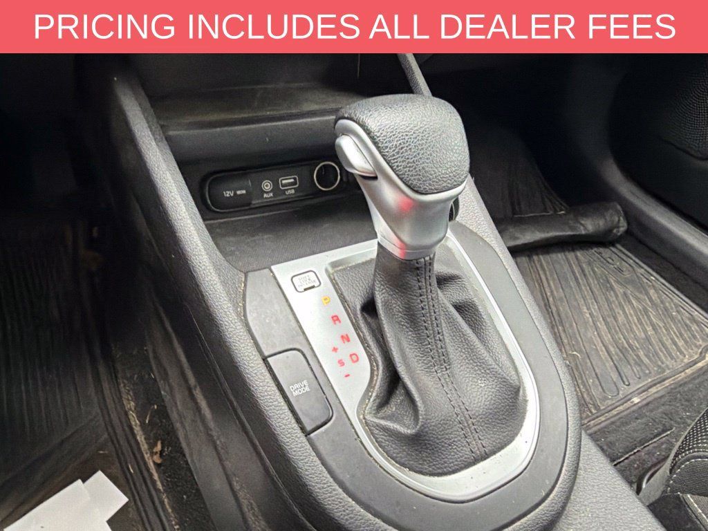 Used 2021 Kia Forte LXS FWD image 14