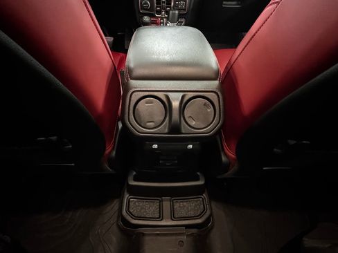 Used 2024 Jeep Wrangler Unlimited Rubicon 392 w/ Dual Top Group image 27