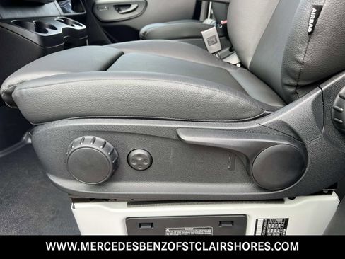 New 2025 Mercedes-Benz Sprinter 2500 image 24
