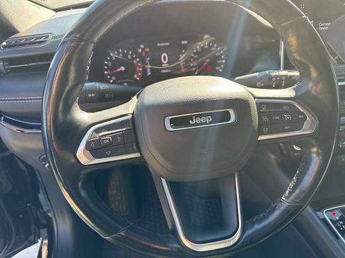 Used 2022 Jeep Compass Latitude w/ Convenience Group AWD/4WD image 56